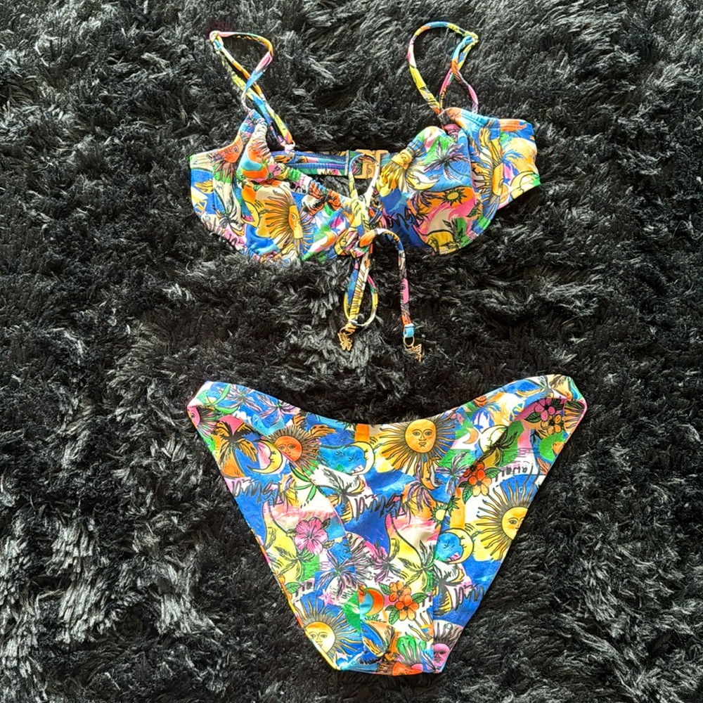 Wild Sunchild Kulani kinis